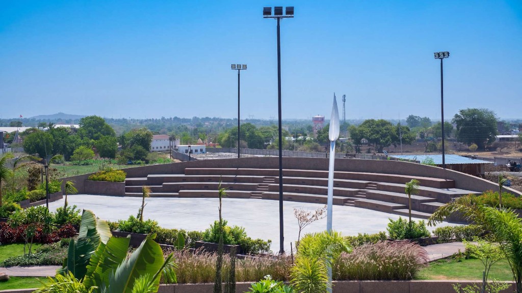 Beverly Hills open-air amphitheatre